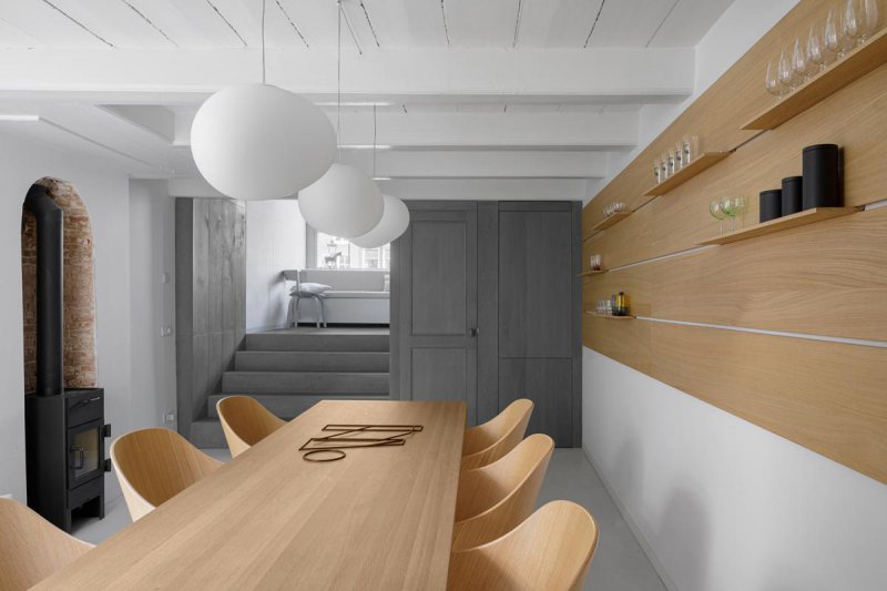 117_HR-12-Canal-House_Amsterdam_i29_Living-Kitchen