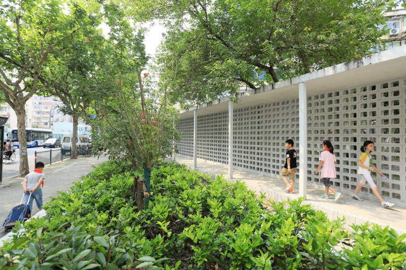 View-of-the-middle-Part-the-corridor-facing-the-Street