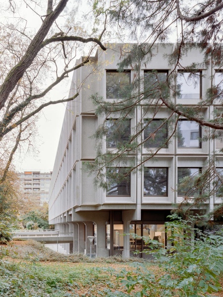06_Burckhardt_Rousseau_high