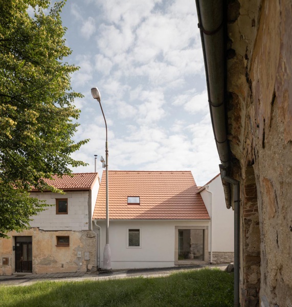 atelier-111-kozina-house-alexshootsbuildings-03