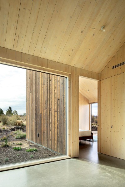 Mork-Ulnes-Architects-Octothorpe-House-PH-4B_4295_F2-photo-by-Jeremy-Bittermann-JBSA