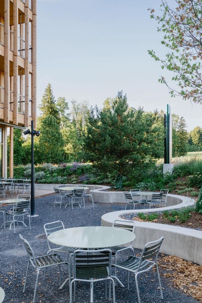 Stammhaus-fertiger-Bau-Aussenansicht-1_cmyk