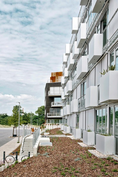 156_c_LOVE_architecture_and_urbanism_f_1553