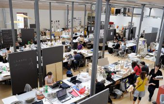 Erste Summer School für Kunst und Handwerk in der Architekturausbildung