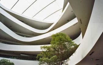 Ein Raum für Fünf. 20 Architekturjahre