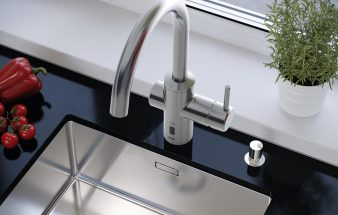 Hybrid-Küchenarmatur