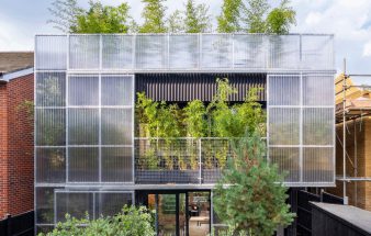 Wohnen im Gewächshaus