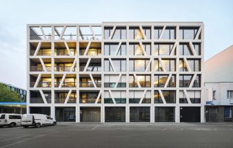 Kreatives Fassadenrelief